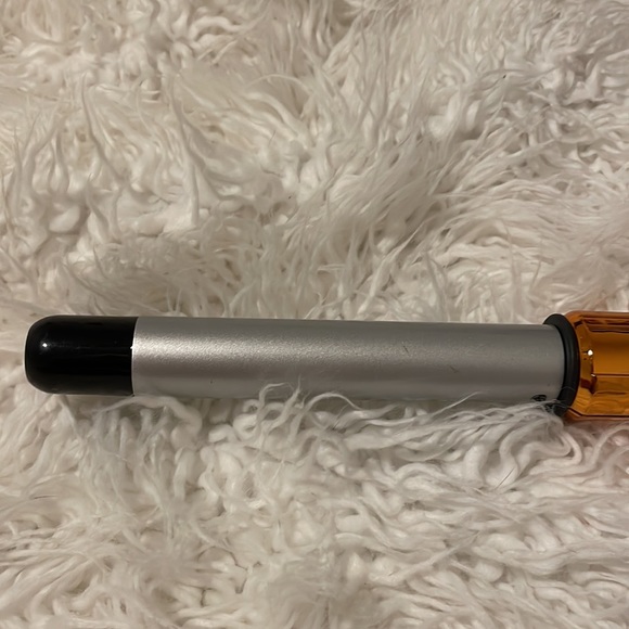 Curlipops Ceramic Clamp-Free Curling Wand Iron, 1" - Picture 4 of 4